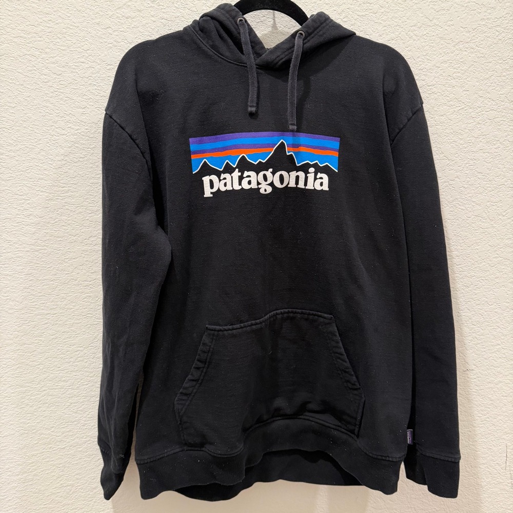 Patagonia Uprisal Hoody Mens Large Black Fitz Roy Logo Pullover Sweatshirt